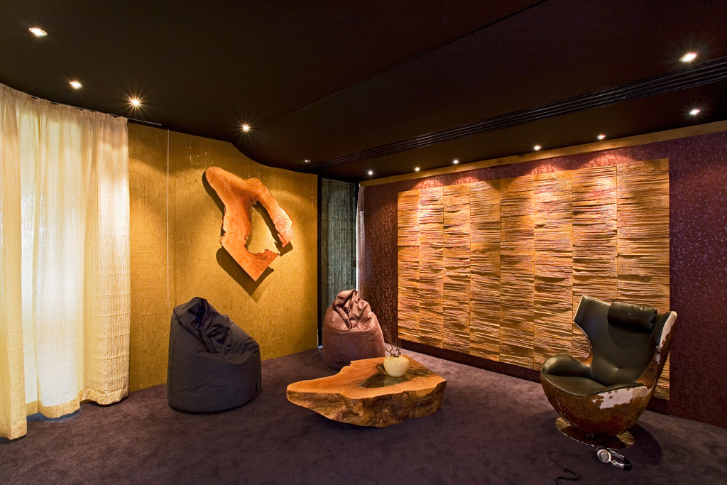 Wohnzimmer Wandpannel Holz Massiv Couchtisch Wild in Lahr