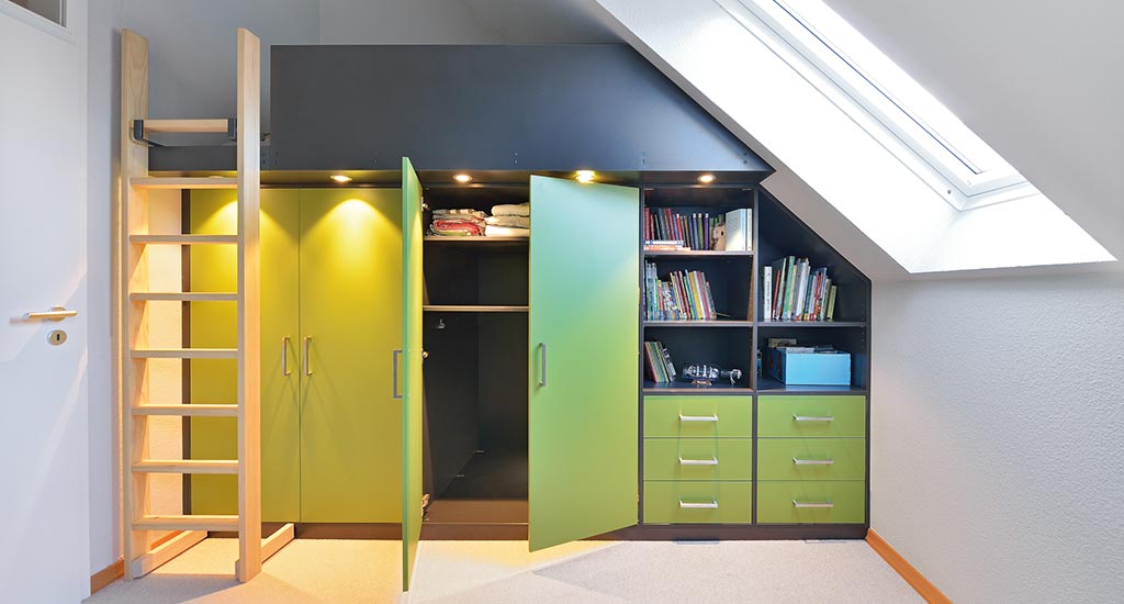 Kinderzimmer mit Hochbett und Schrank aus Lahr