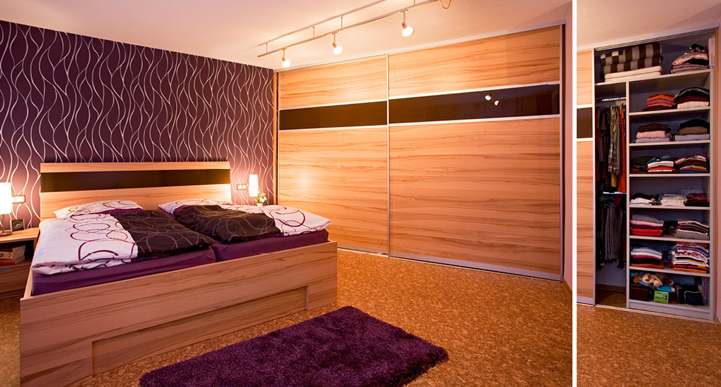 Kleiderschrank und Bett im Schlafzimmer aus Kernbuche Furnier Alu Schiebetüren und Glas in Offenburg