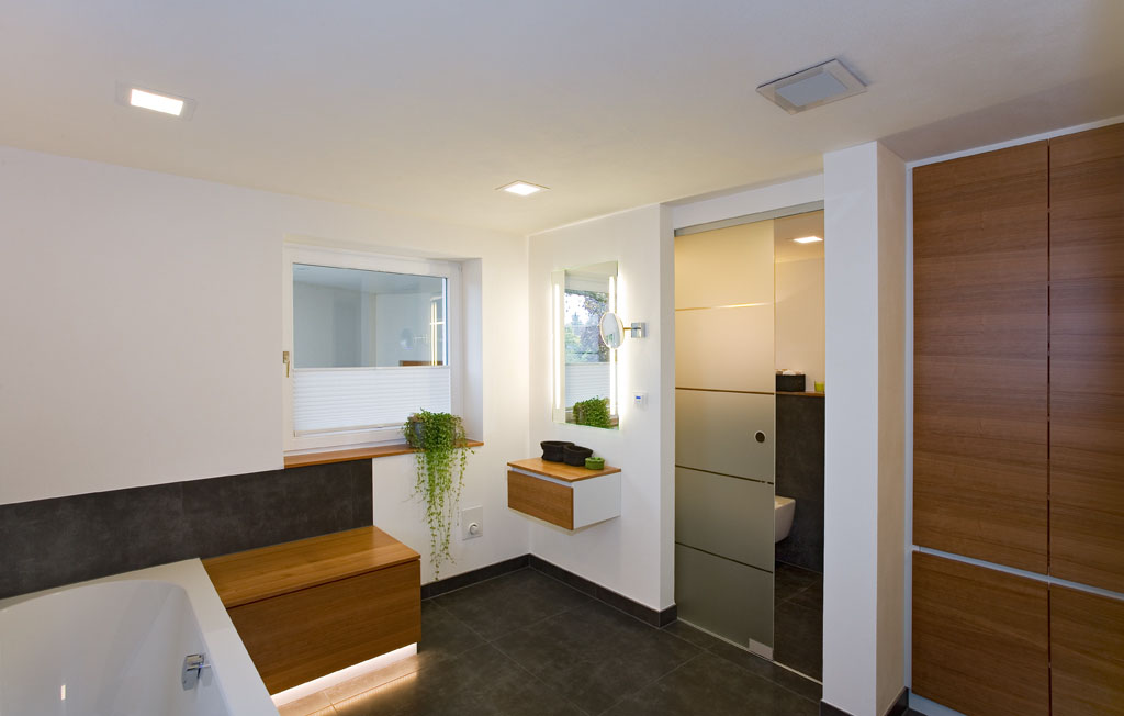 Raumteiler Bad Gleittüren Schiebetüren Glas Schreinerei Hamm in Lahr