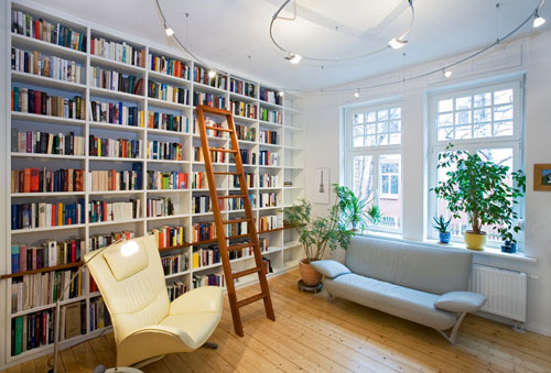 Bücherschrank Bibliothek Wohnzimmer weiß Offenburg
