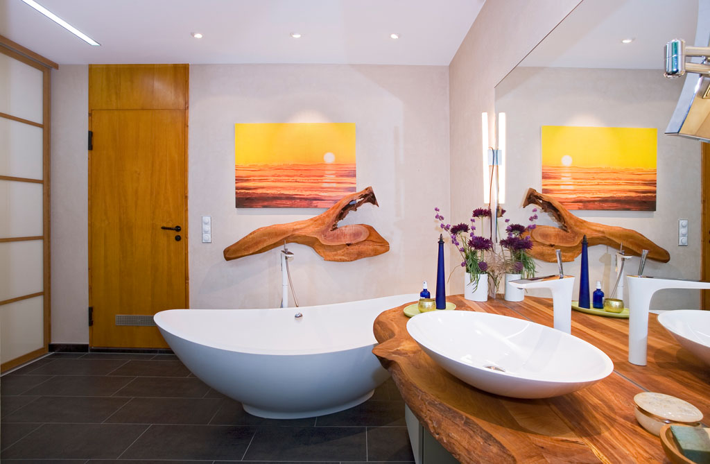 Waschtisch Massivholz Eiche Holzblock Waldkante in Lahr